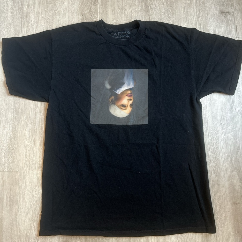 Ariana Grande Tour Tshirt